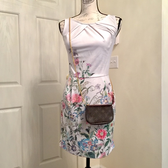 Louis Vuitton Handbags - Louis Vuitton Mini Pochette Accesoires